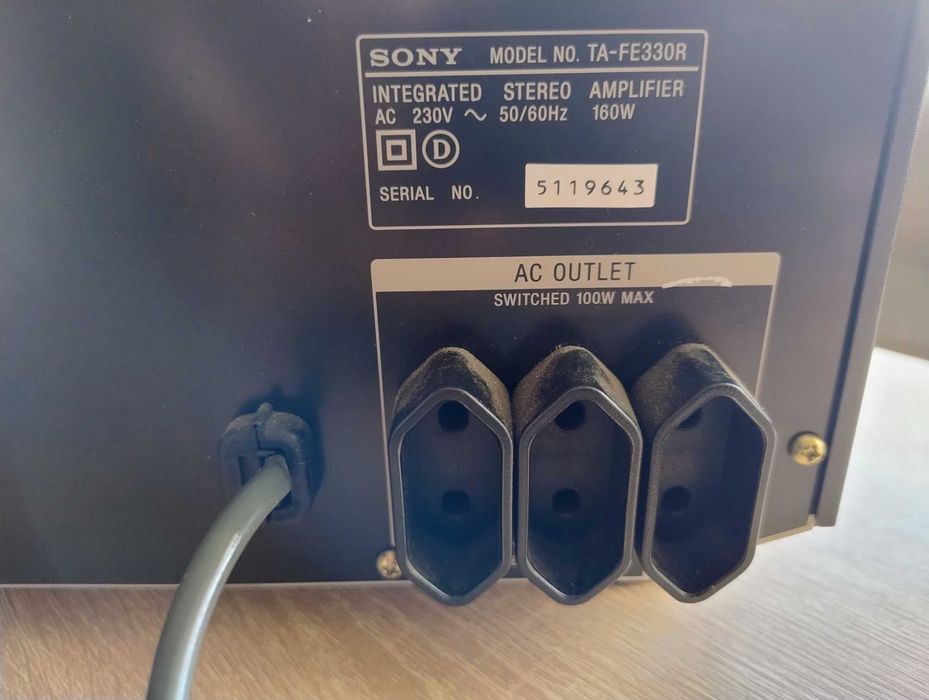 Усилитель "Sony" - 70Вт