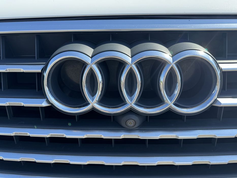 Audi Q7 3.0TFSI QUATTRO 2017 год