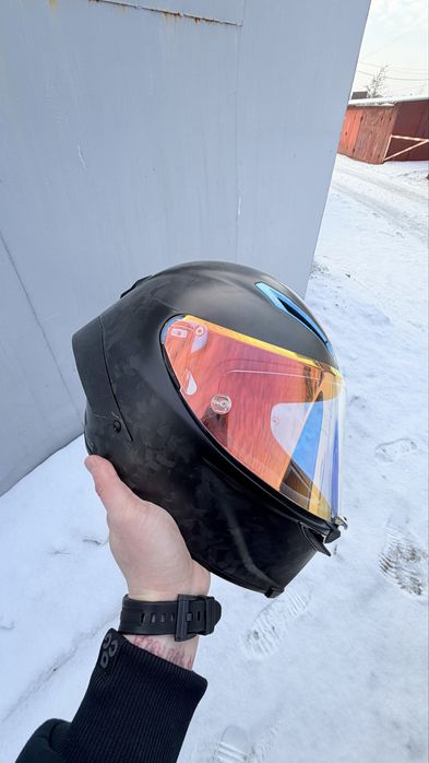 Продам Оригінальний лімітний шолом AGV Pista RR
