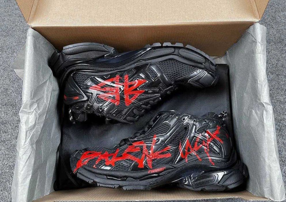 Balenciaga Runner Grafiti Buty