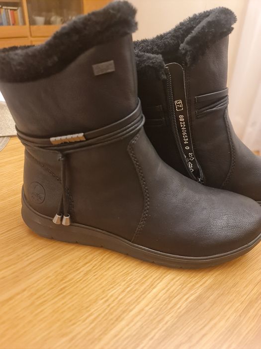 Sprzedam botki damskie zimowe Rieker  rozmiar 37