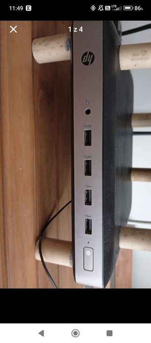 Terminal HP z monitorem i drukarką canon