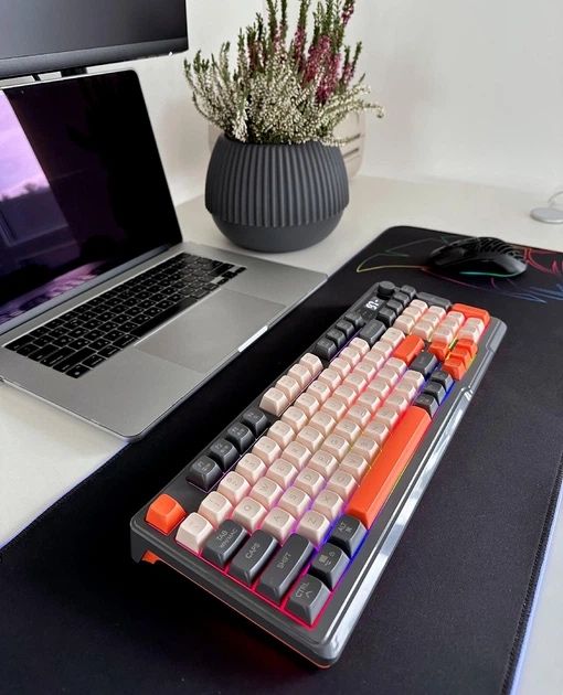 Бездротова ігрова клавіатура FREEWOLF