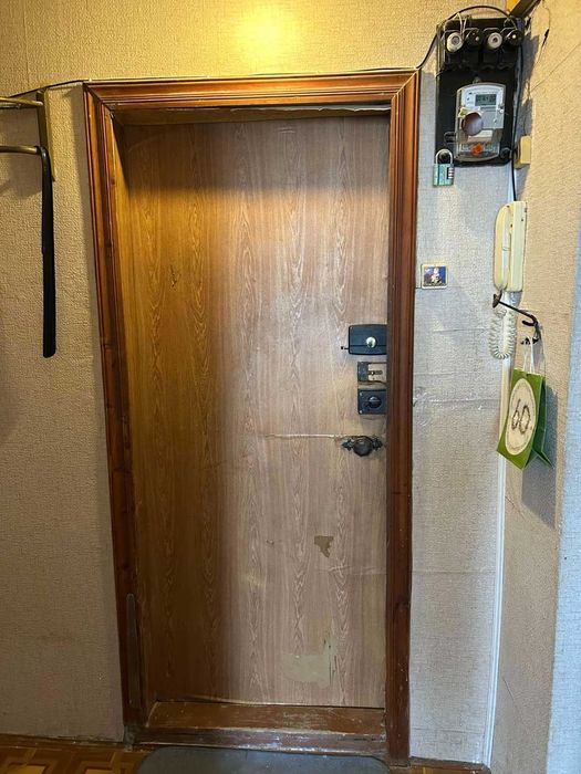 Продам  2-комн. квартиру-начало пр. Слабожанского! Возможно-сертификат