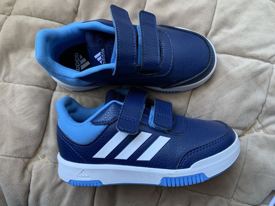 Adidas 29 кеди нові оригінал