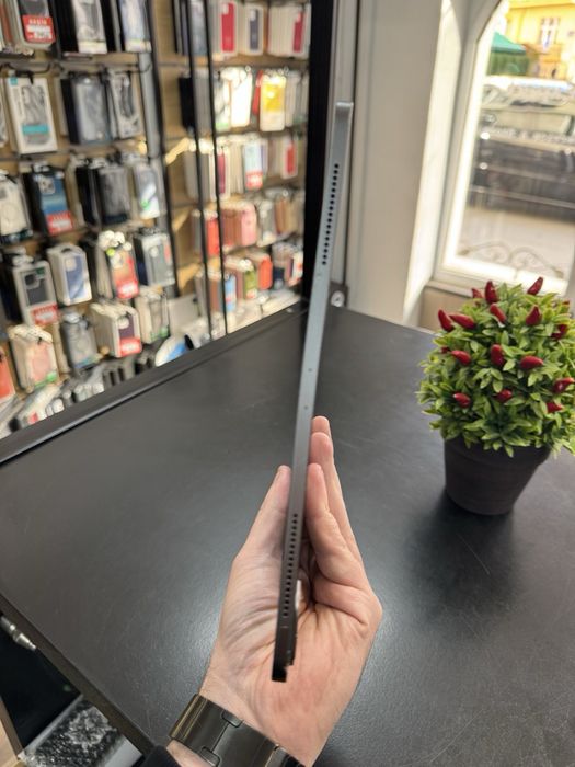 IPad Pro (12,9 дюймів) 4-покоління