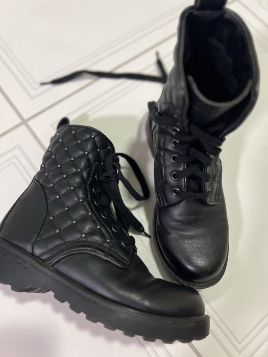 Ботинки Guess 35 розмір