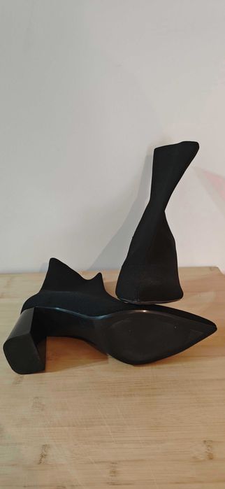 Bota/Botins ZARA pretos com salto em bloco