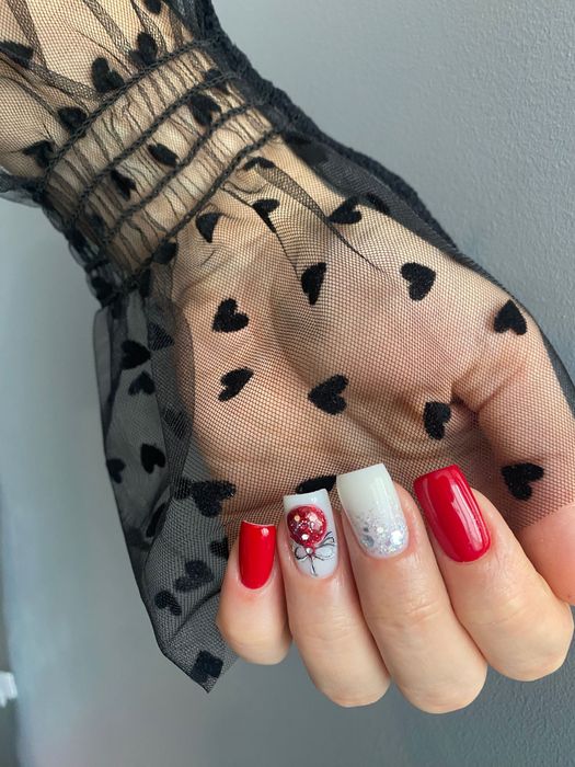 Зміцнення нігтиків гелем 550грн покриття гель лаком 500 , манікюр