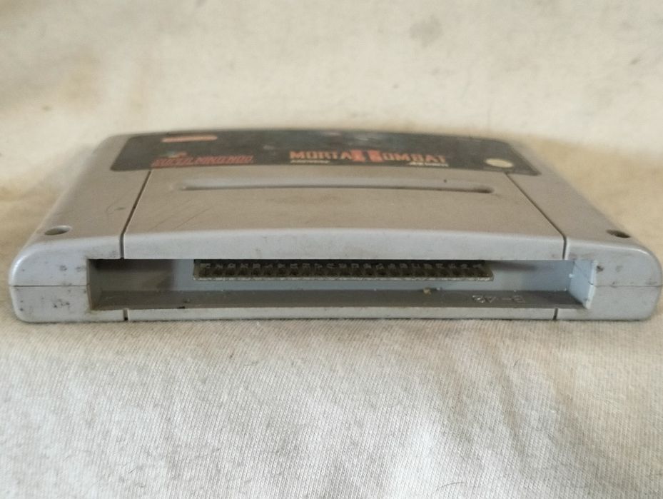Mortal Kombat II для консоли Super Nintendo (SNES).