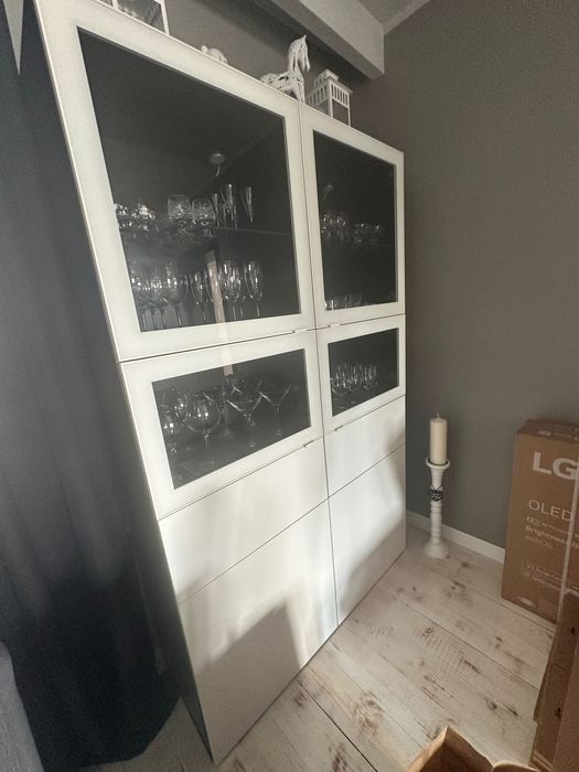 Fronty Ikea  Besta