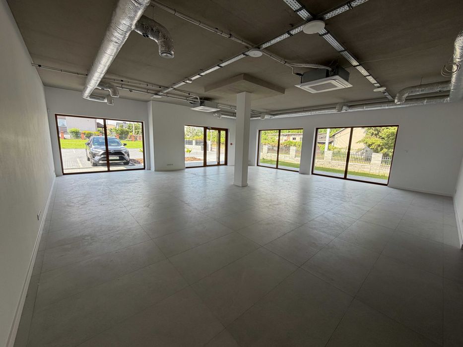 Lokal usługowy 160m2 w bardzo dobrej lokalizacji