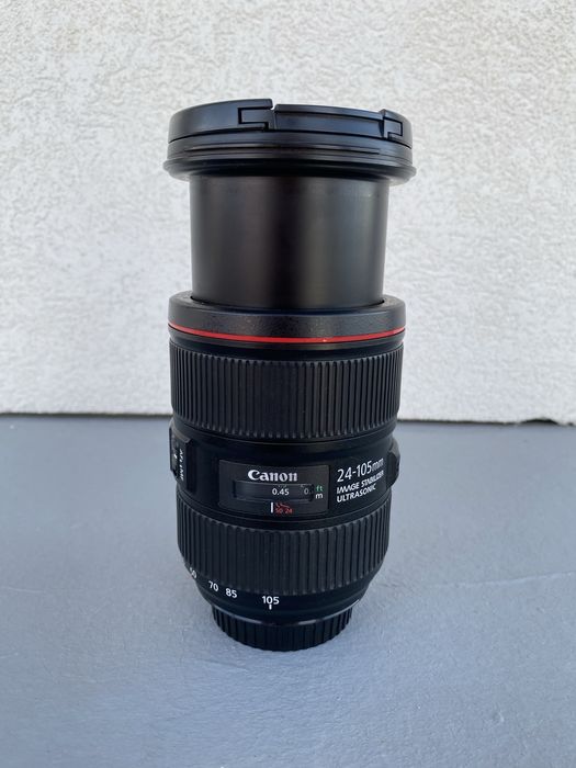 Canon EF 24-105 f4 L IS II USM + Canon EW-83M