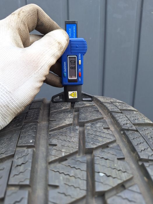 Шини ПАРА Всесезон 8мм 215/65 16С Falken Euroall Season Van11