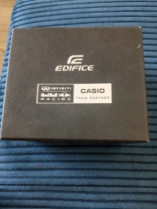 Zegarek Casio edifice Red Bull EFR-537RBK-1A podświetlany jak nowy