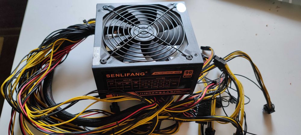 Блоки питания SenliFang 1800W ATX