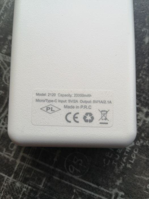 Повербанк 20000 mАh реальная ёмкость, тяжелый