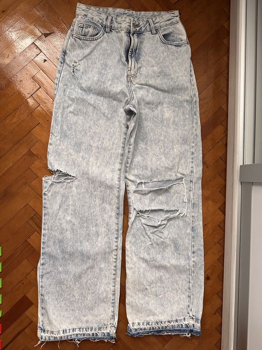 Джинси Bershka прямого фасону