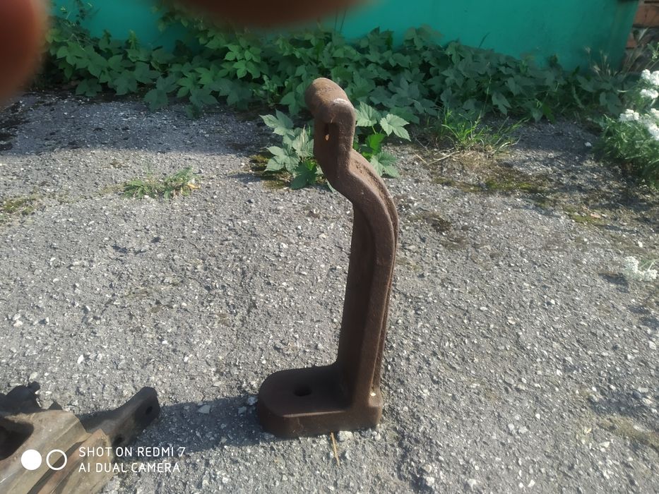 Кронштейни і стрілки