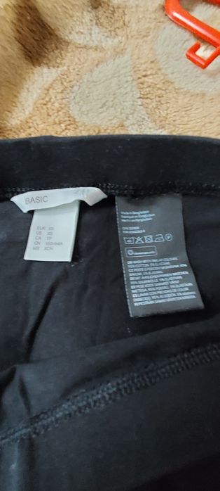 Spódnica czarna XS obcisla ołówkowa H&M