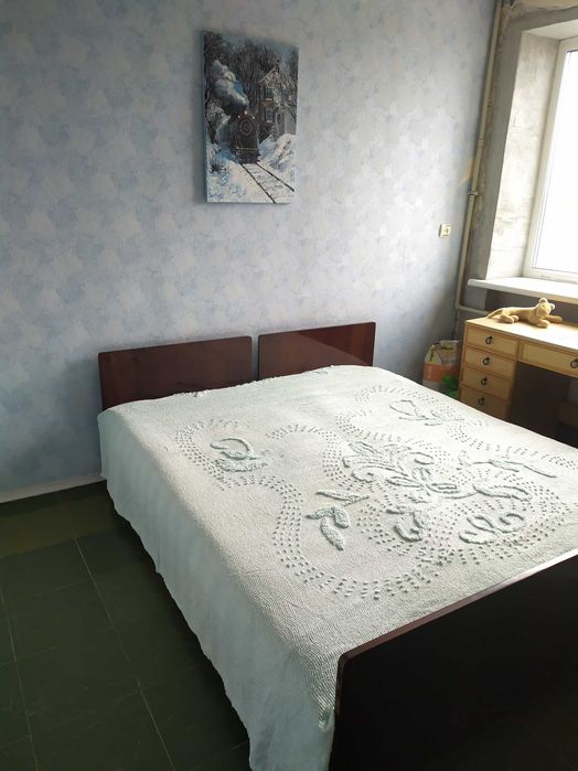 Кровати полуторные б/у