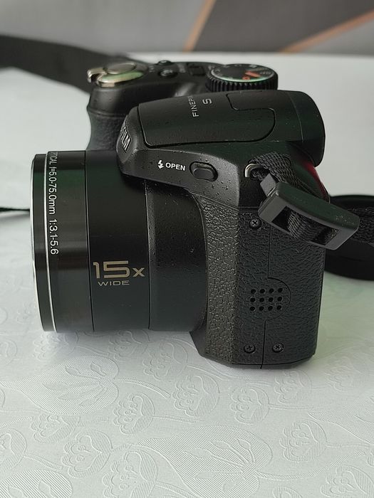 Фотоапарат Fujifilm FinePix S1730
