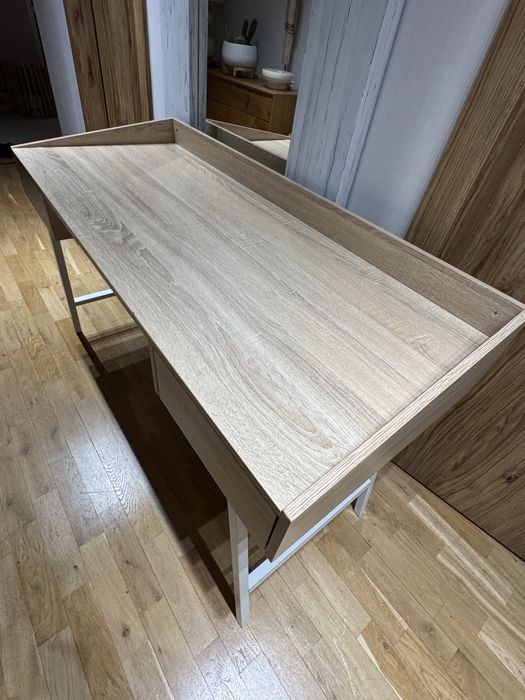 Biurko rewelacyjny stan