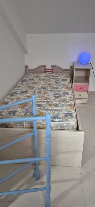 Cama dupla para menina