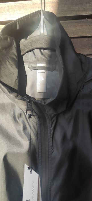 Легка куртка Stella McCartney & Adidas