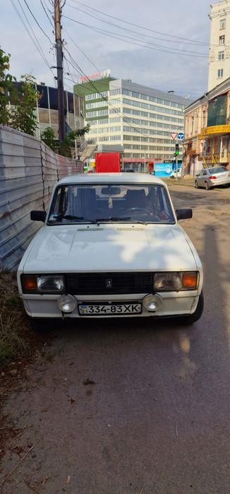 Продам ваз 2105 1982року