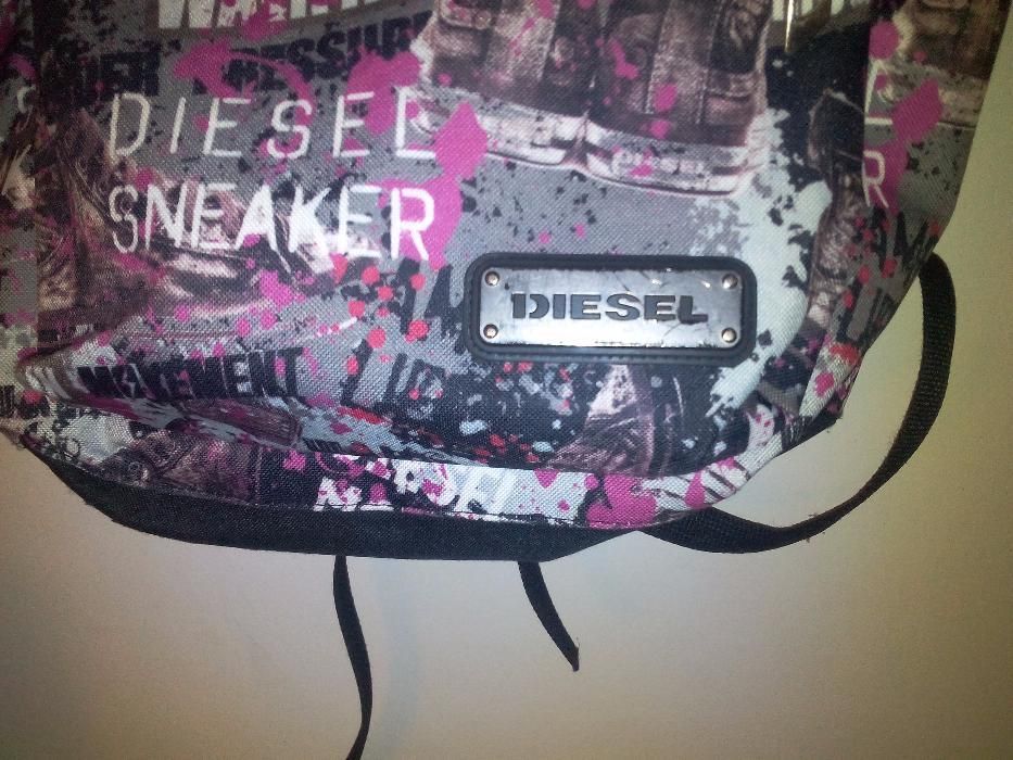 Mochila Diesel nova