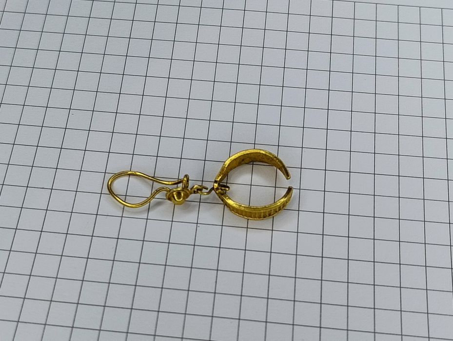 Сережка кульчик _