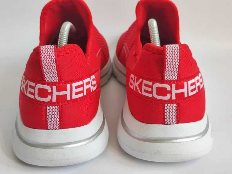 - Skechers Go Walk 5 - Sneakersy r. 41 / 42