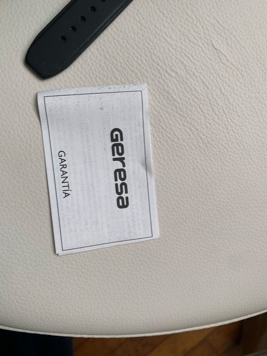 Relógio preto Radiant