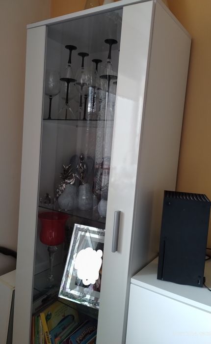 Witryna + LED 60 cm bialy połysk