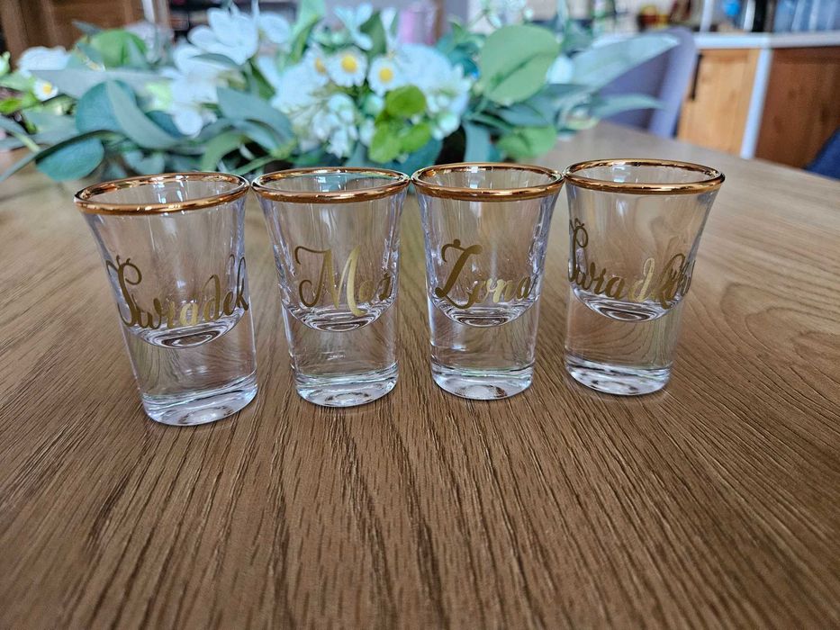 Pozostałości po weselu