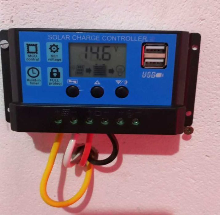 Интеллектуальный MPPT - контроллер зарядки солнечных панелей 1400 Вт