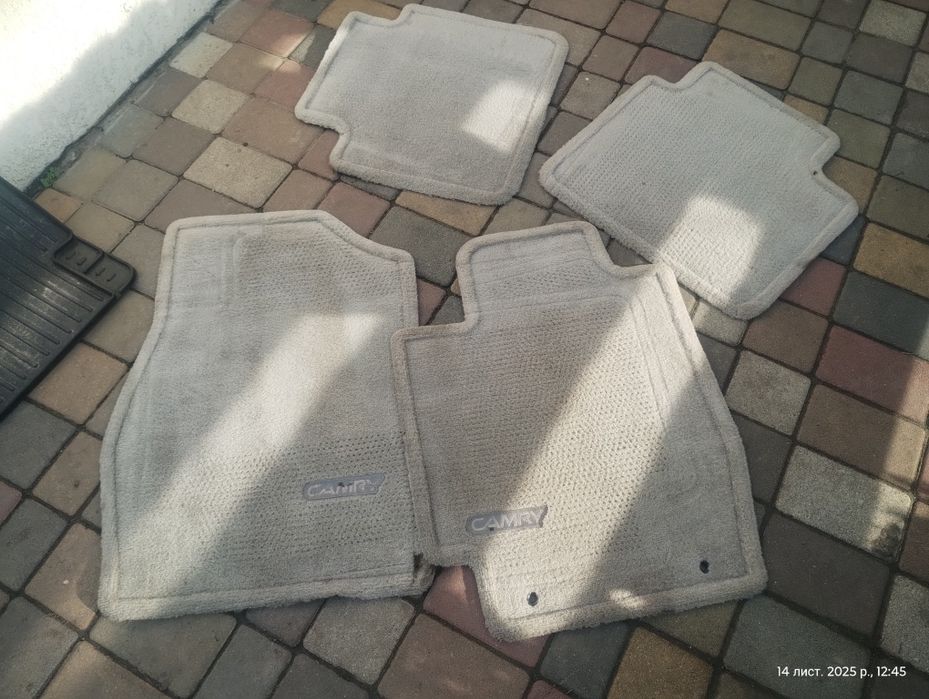 Килимки для камрі!