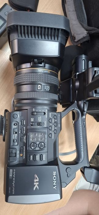 Kamera SONY 4K FDR-AX1