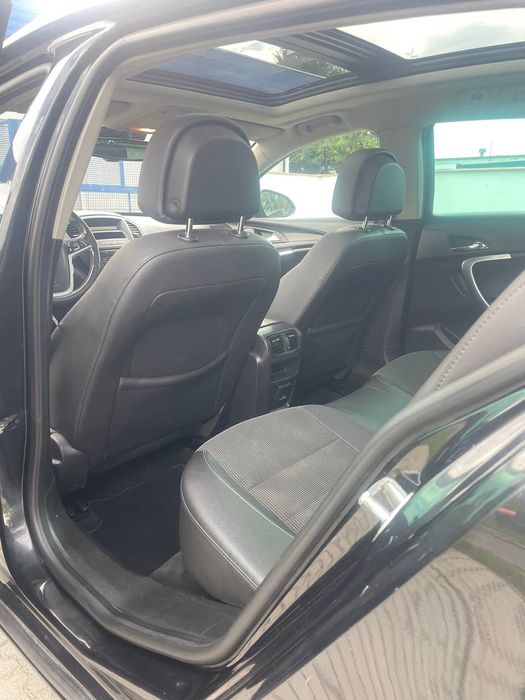 Opel Insignia / 2.0 diesel / 2010 / opłaty na rok