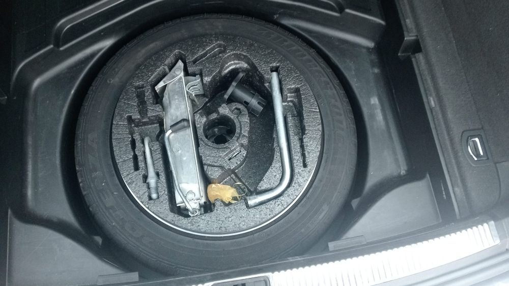 Продаю ауді а4б6