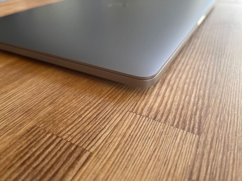 MacBook Pro 16" 2019 | I7-9750H | 16GB | SSD 512TB | MacBookPro16,1