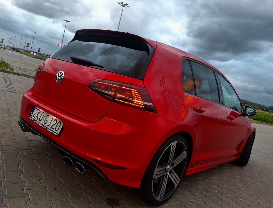 VW Golf VII 7 wersja R-2.0 TSI- 300KM 4x4 SUPER STAN