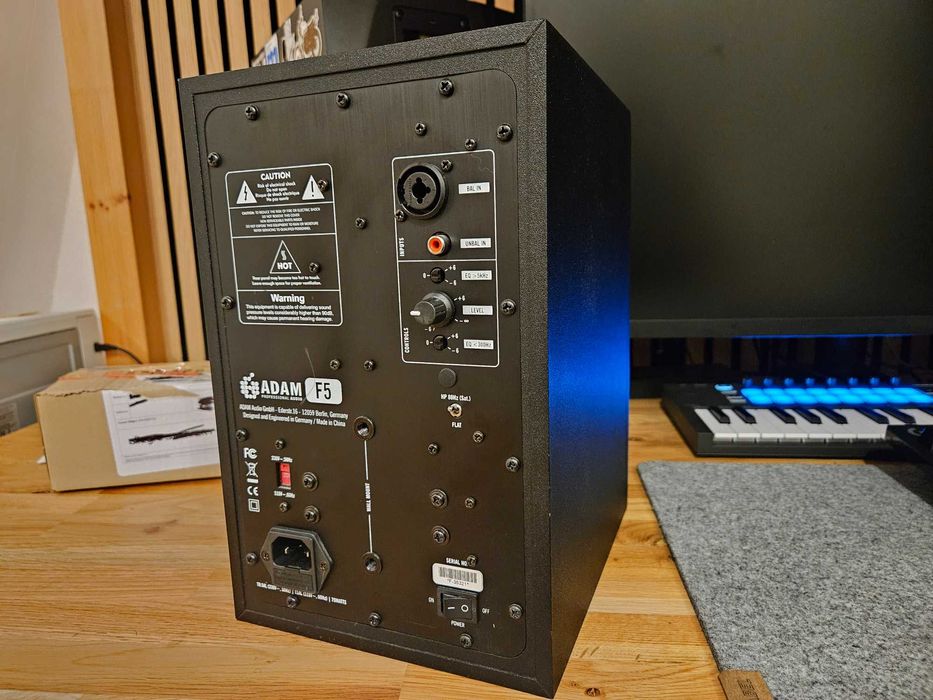 Monitory studyjne Adam F5 - para