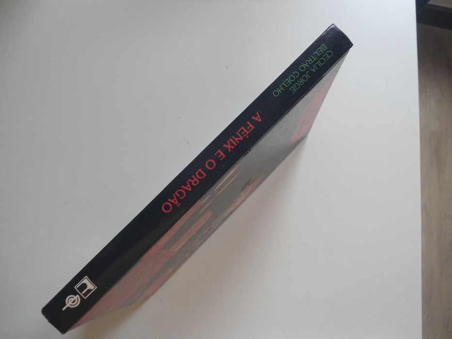 A Fénix e o Dragão por Cecília Jorge e Beltrão Coelho