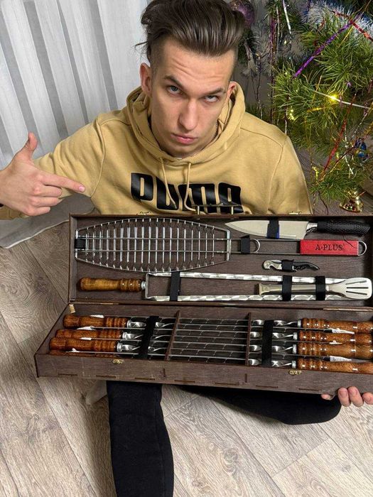 Подарунки для чоловіка, подарунок на новий рік, Набор шампуров в кейсе