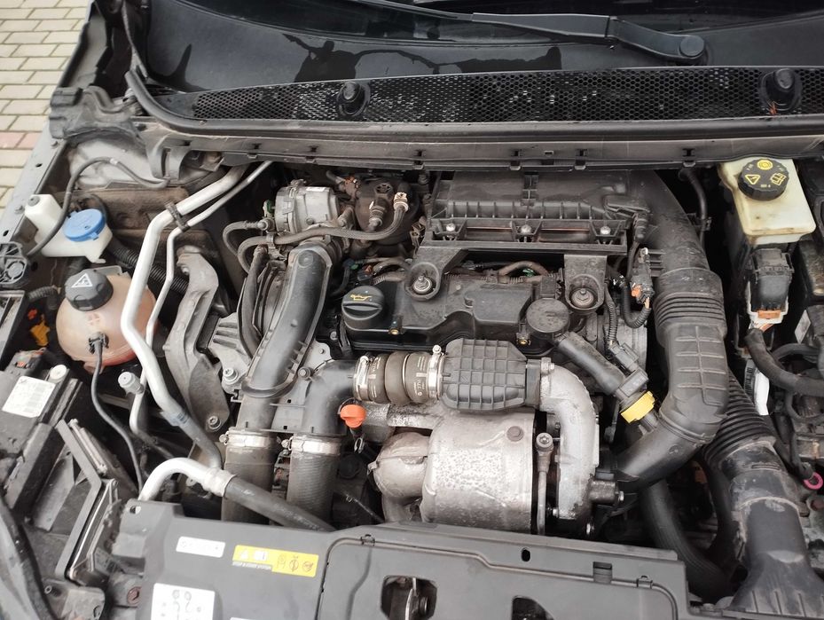 Пежо 308 Allure 2016