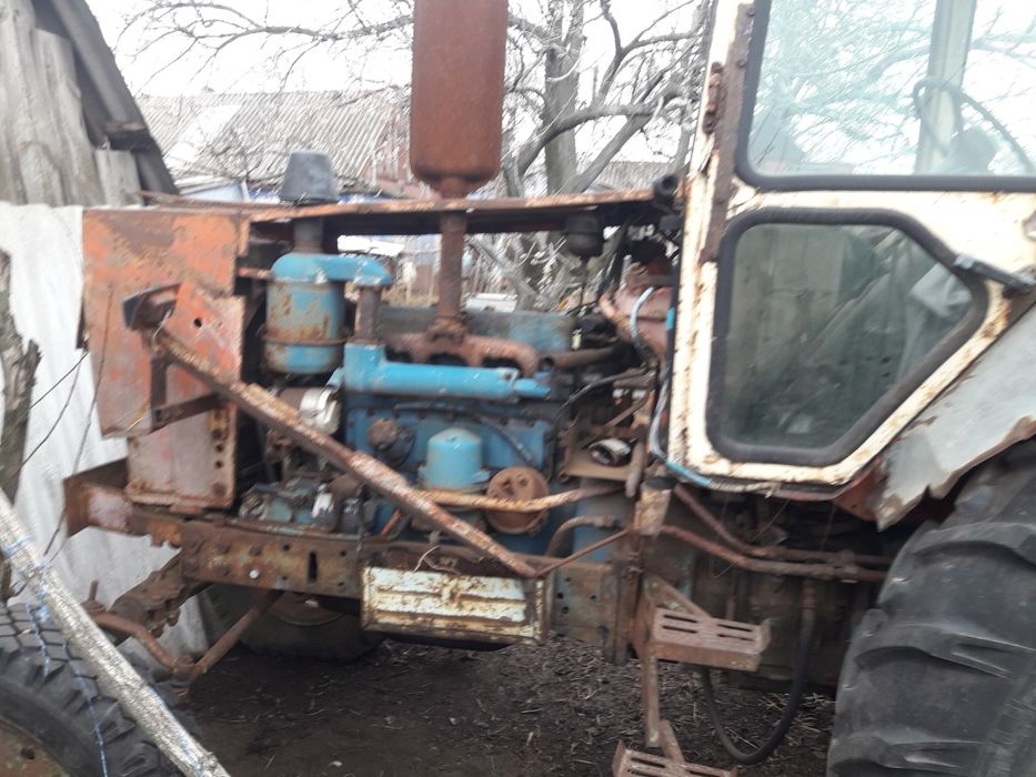Продам трактор юмз 6 л
