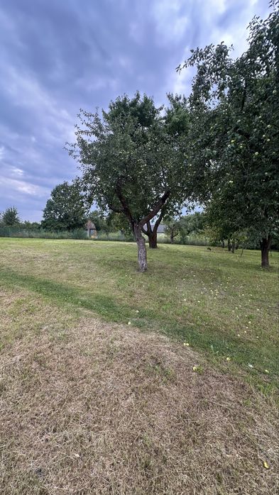 Продаж; ділянка 33 сотки; Чернівці; + приміщення; бізнес;