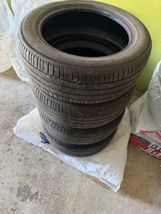 Літні Шини Michelin 215/55/R17